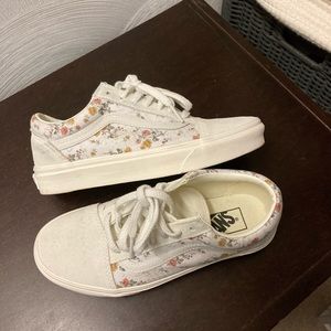 Women’s Vans size 7.5 limited addition style